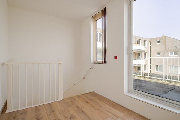 Medium property photo - Houtzagerssingel 120, 2512 XJ Den Haag